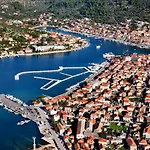 Penthouse J&a Vela Luka