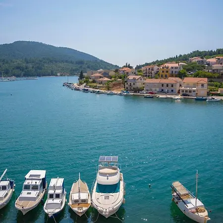 Penthouse J&a * Vela Luka