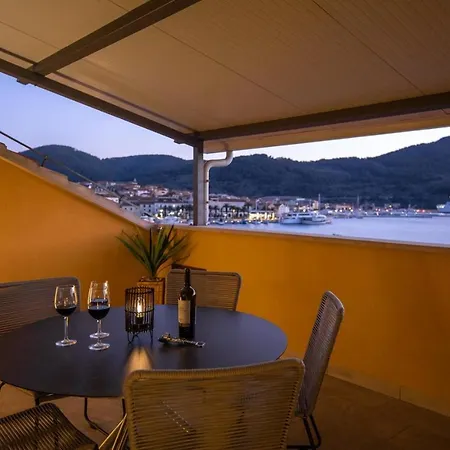 Penthouse J&a Vela Luka